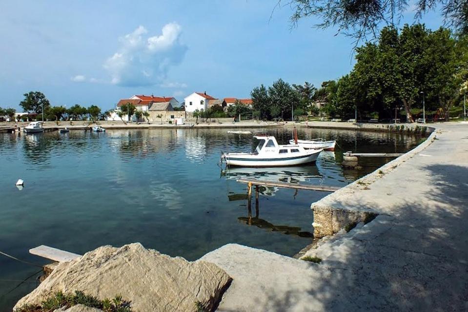 Apartments With A Swimming Pool Kastel Sucurac, Kastela - 21394 Exterior photo